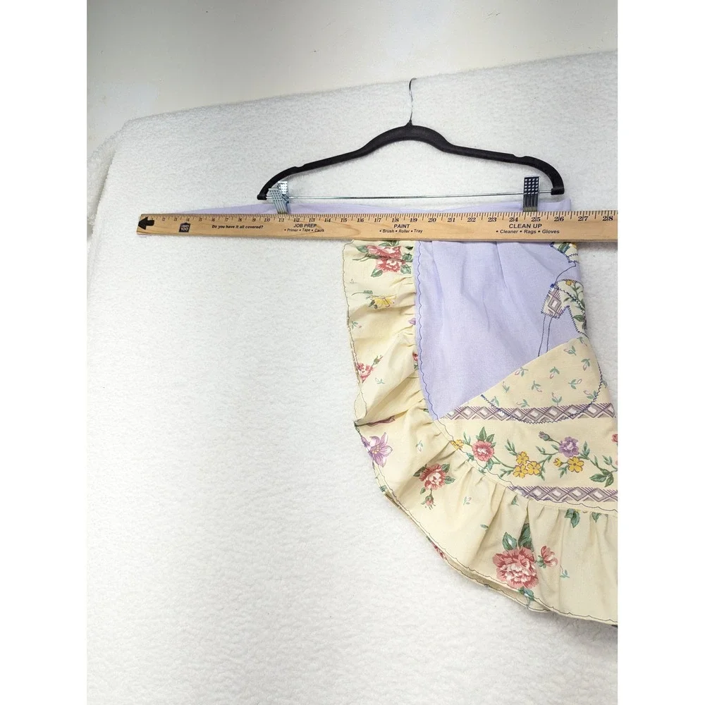 Vintage Floral Apron Lavender Pocket Accent Ruffle Trim Cottagecore‎ Kitchen 52